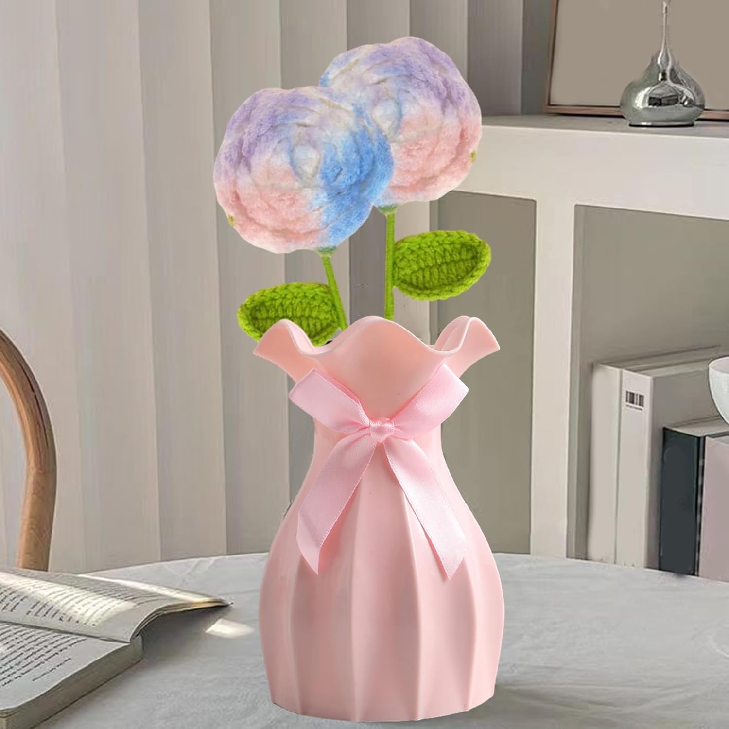 Modern Versatile Vase with Bow Decoration Shatterproof and Scratch-Resistant Plastic Elegant Pink