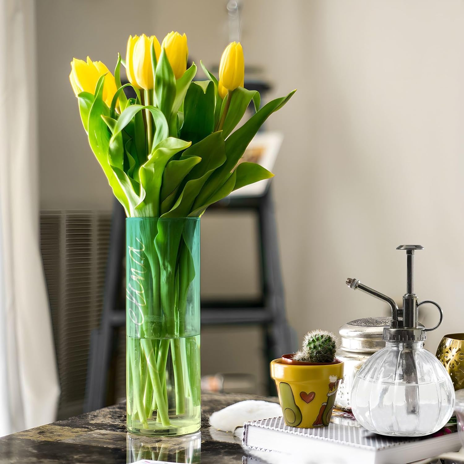 J JOYSAY Custom Teal Yellow Gradient Plastic Vase