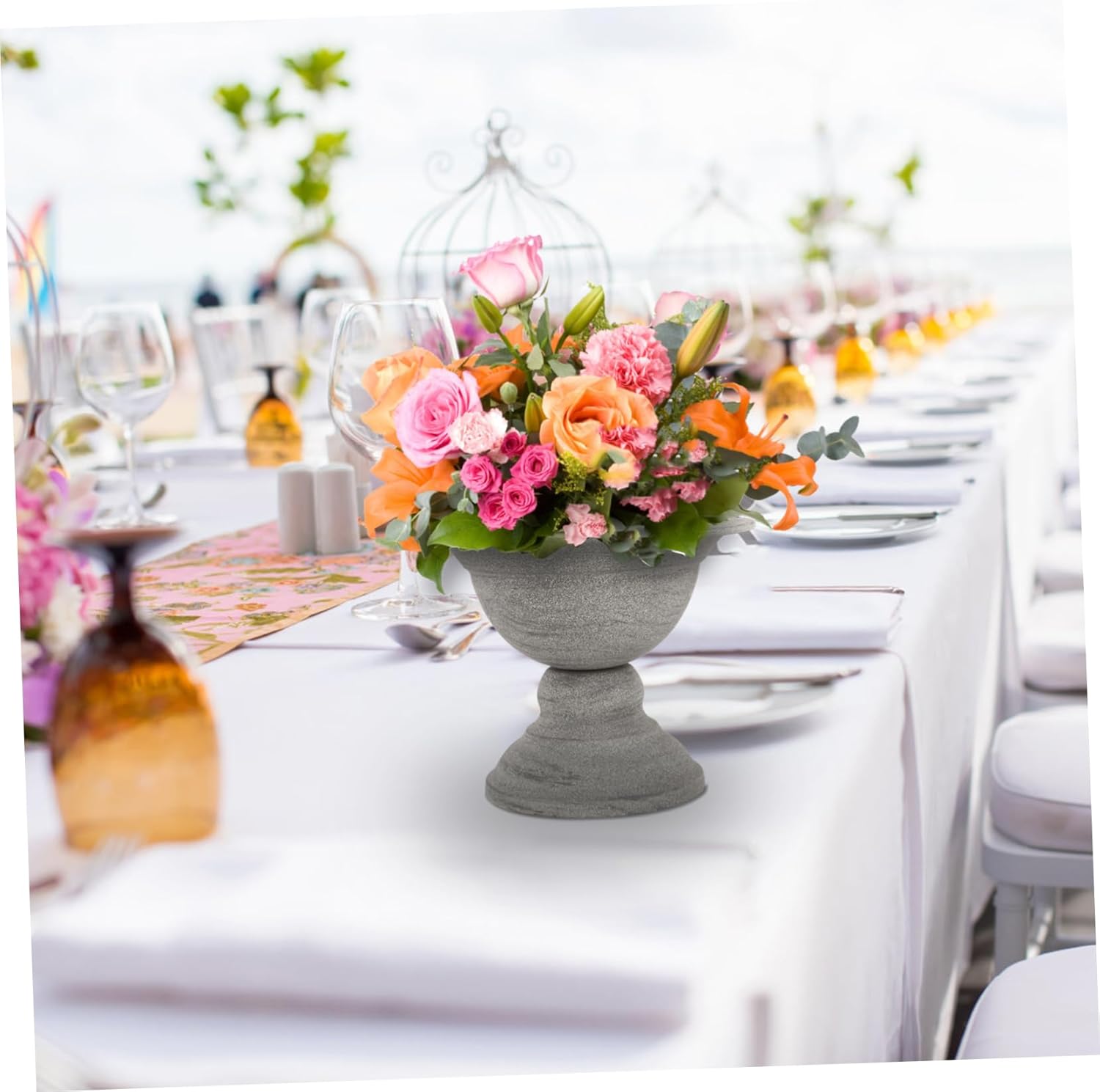 Vintage Style Metal Flowerpot for Dried Flowers and Home Decor