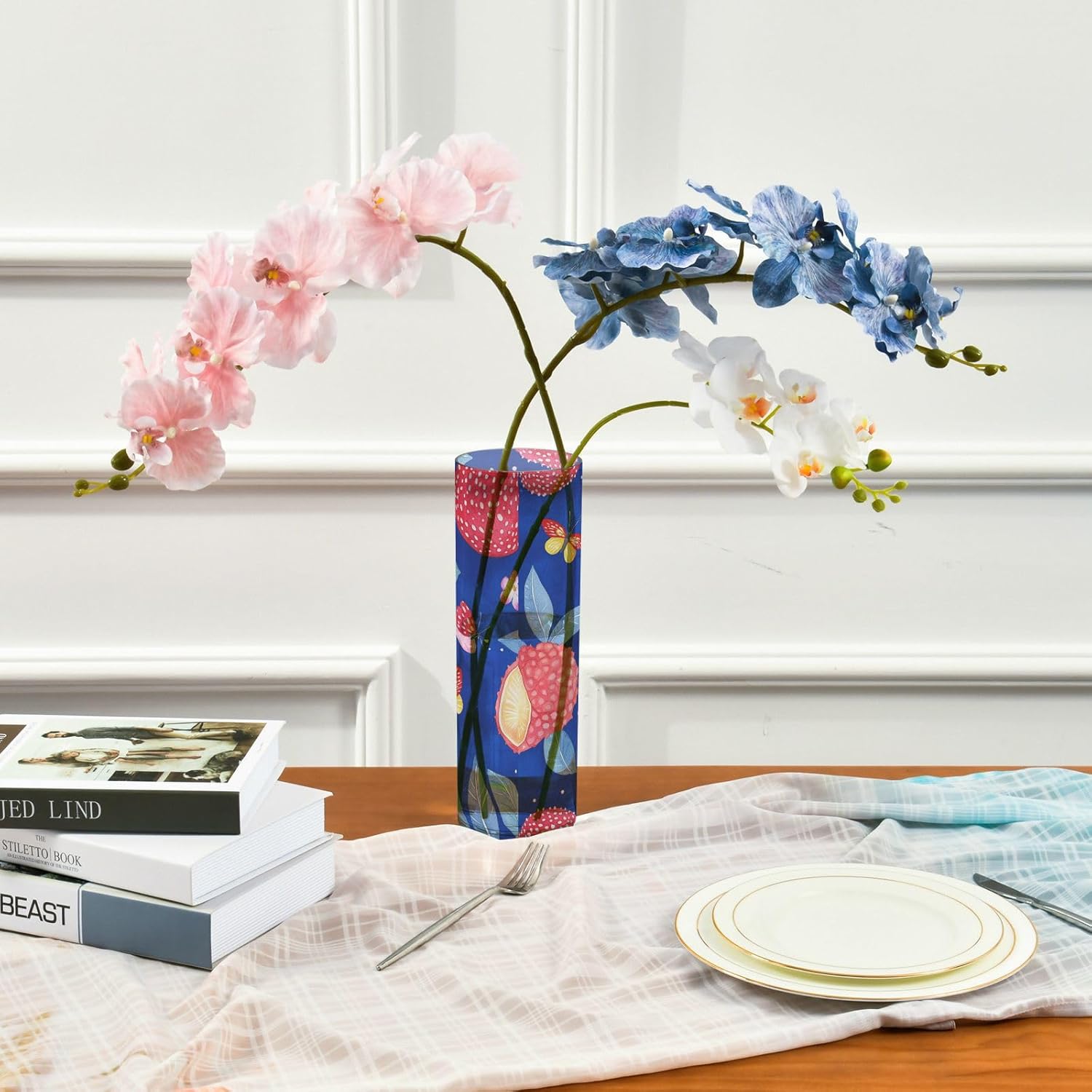 Cute Lychee Royal Blue Plastic Flower Vase 118 x 39 Inch