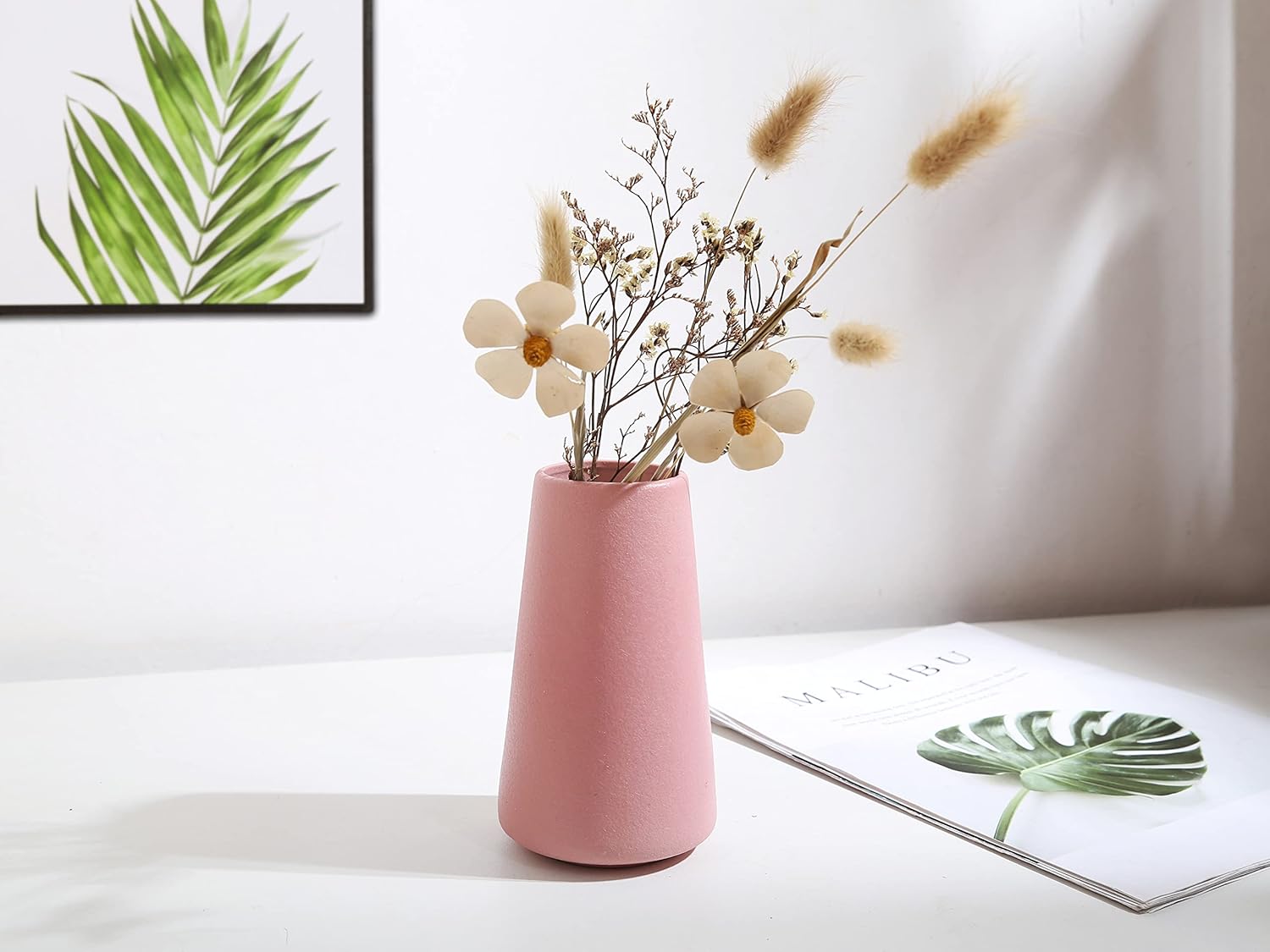 HUPADOBIL Small Pink Ceramic Vase Modern Decor