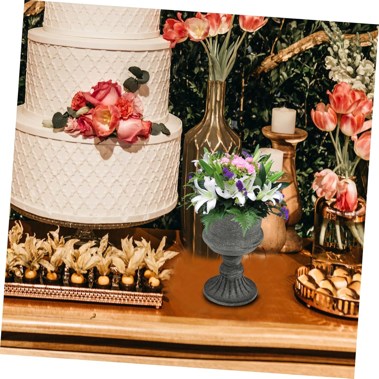 Garneck Vintage Metal Flower Vase for Home Decor and Wedding Centerpiece